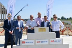 FM-Logistic-11